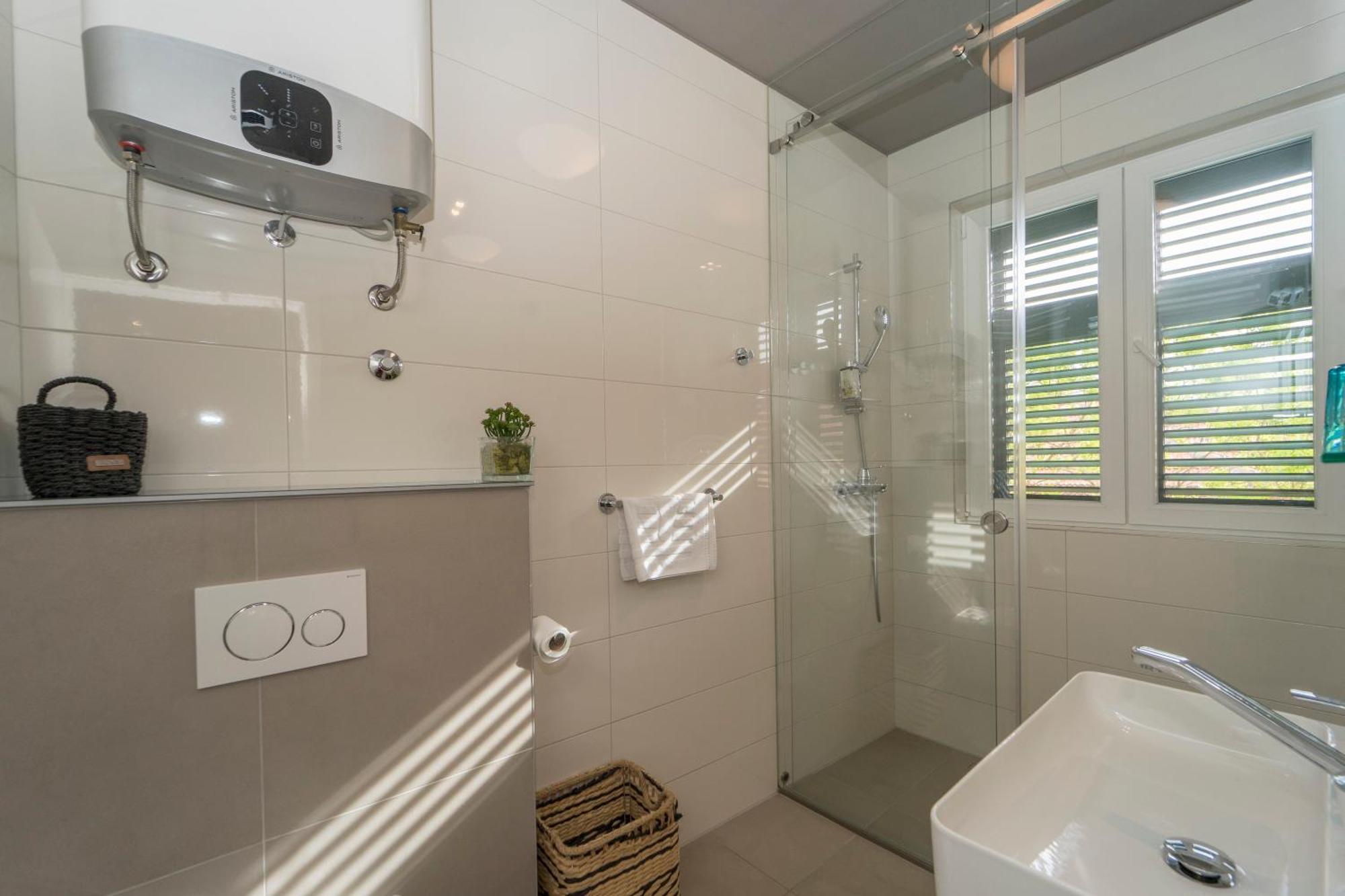 Luxury Rooms And Apartment Silente Bacvice สปลิท ภายนอก รูปภาพ