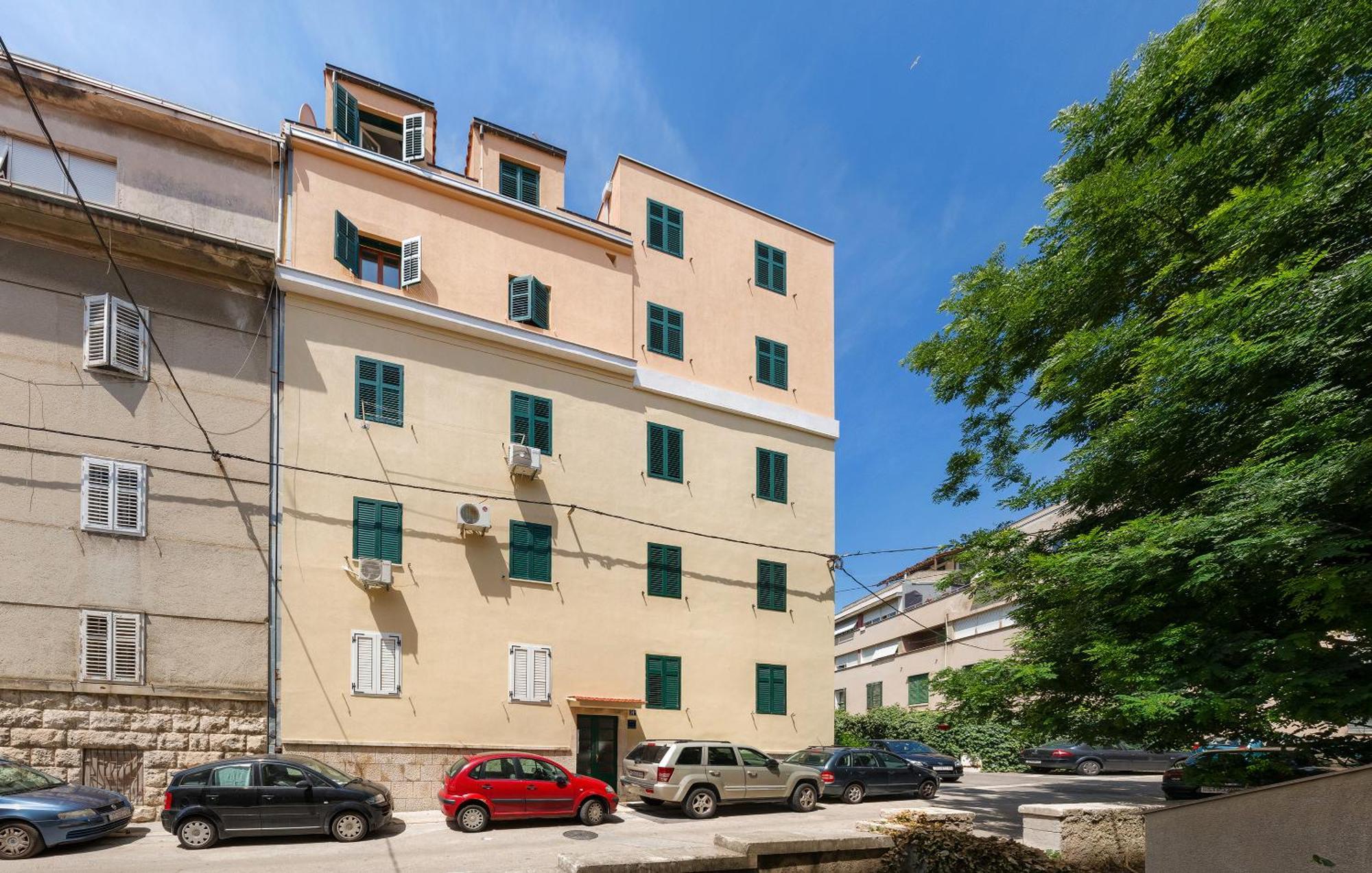 Luxury Rooms And Apartment Silente Bacvice สปลิท ภายนอก รูปภาพ