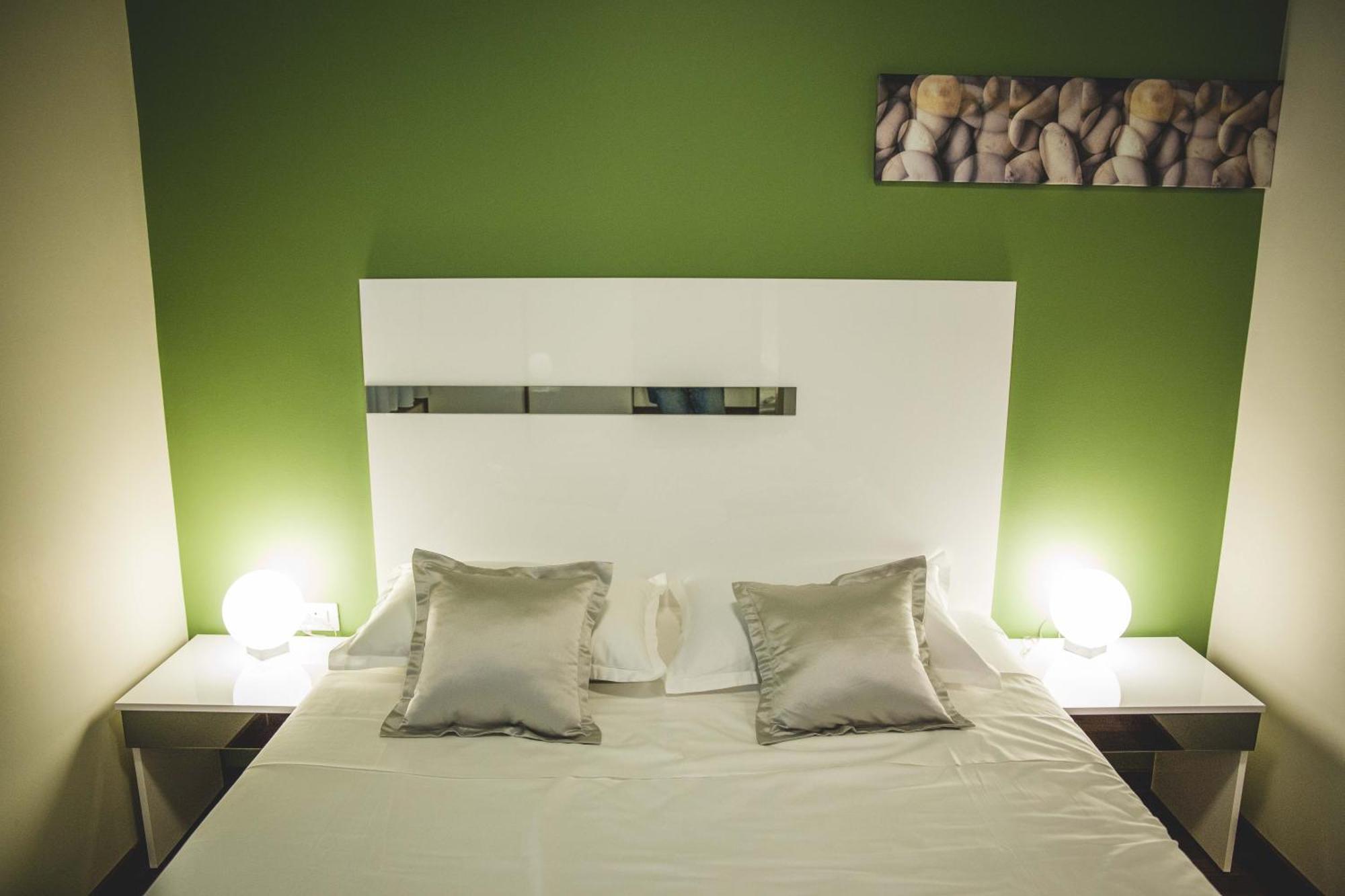Luxury Rooms And Apartment Silente Bacvice สปลิท ภายนอก รูปภาพ